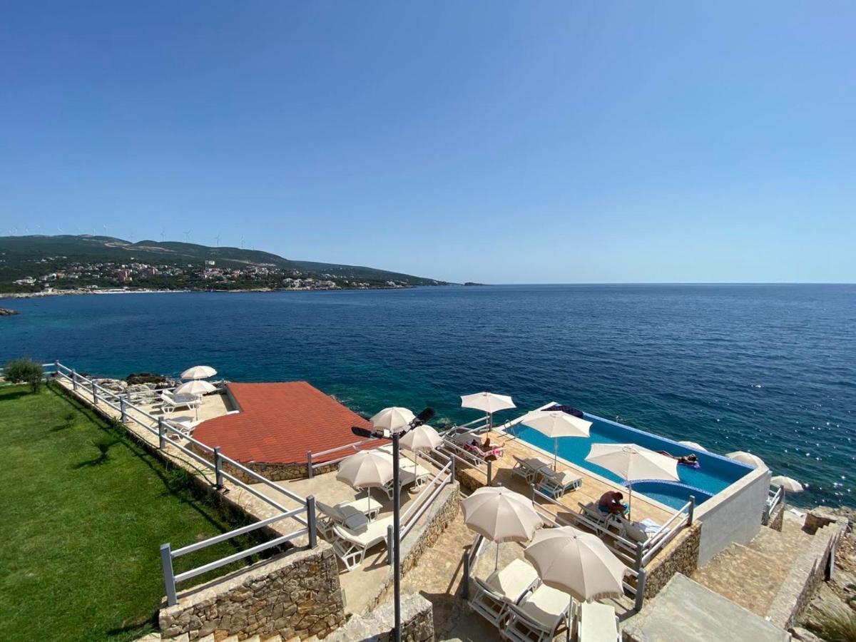 Apartments Komina Utjeha Dış mekan fotoğraf