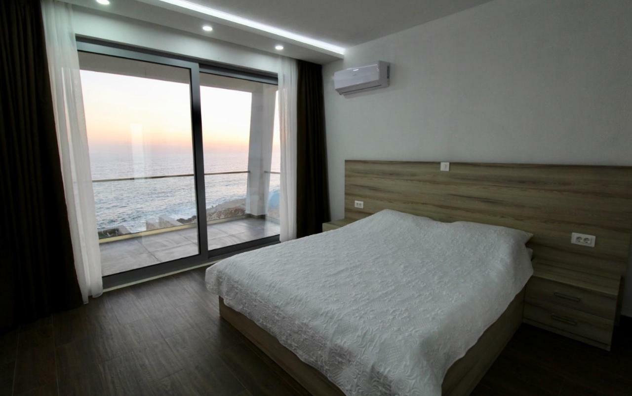 Apartments Komina Utjeha Dış mekan fotoğraf