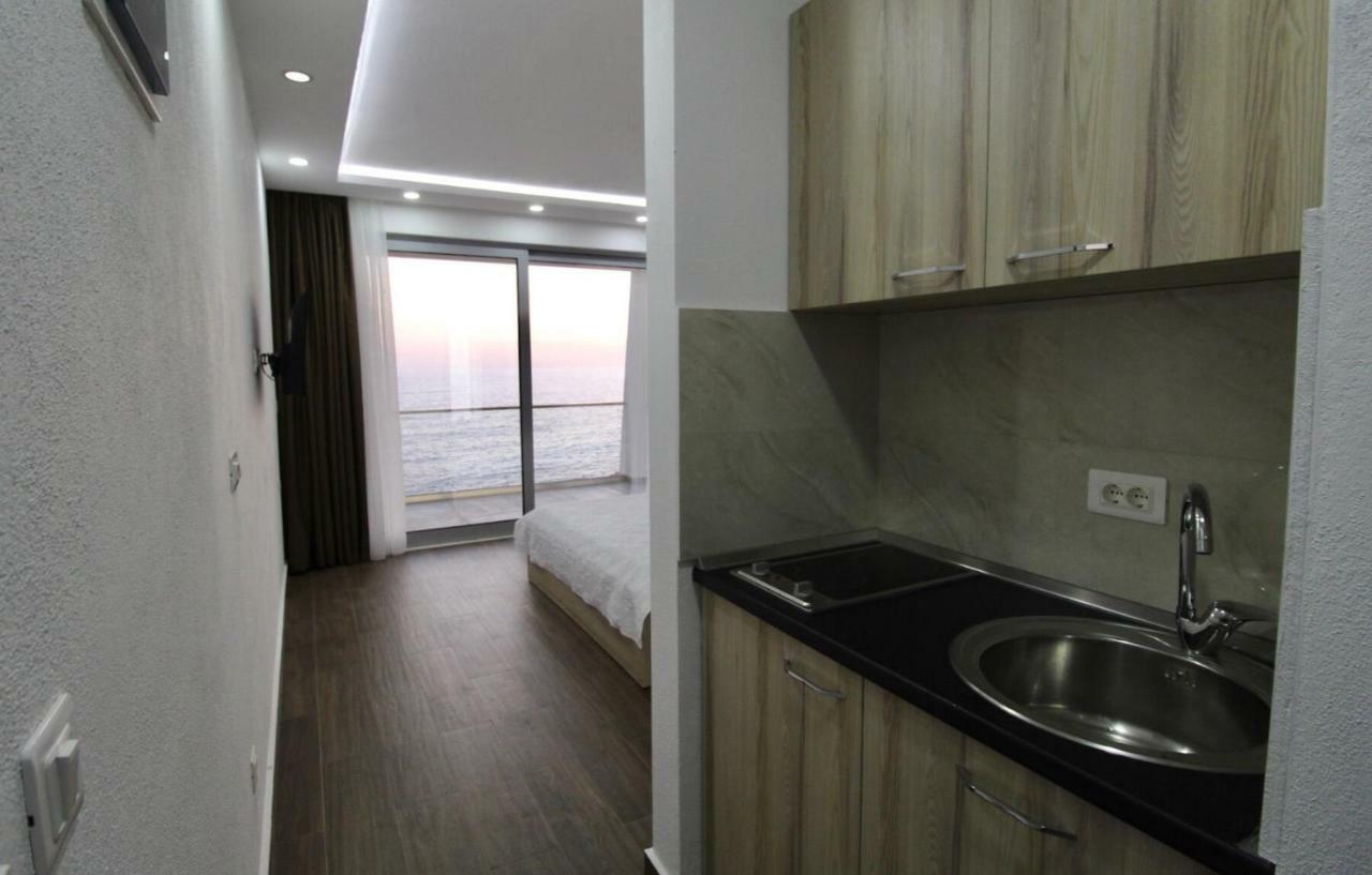 Apartments Komina Utjeha Dış mekan fotoğraf